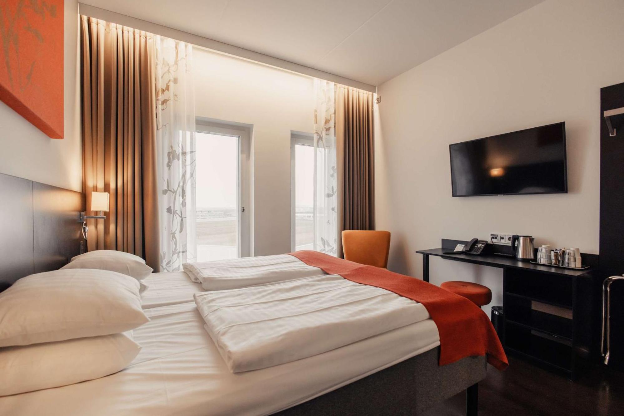 Best Western Malmo Arena Hotel Exterior photo